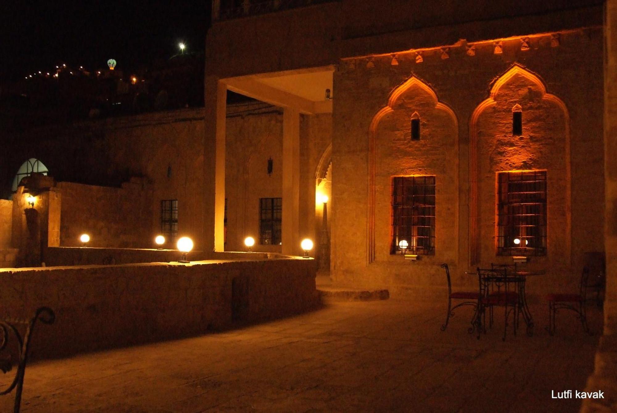 Kasr-I Abbas Hotel Mardin Exterior photo