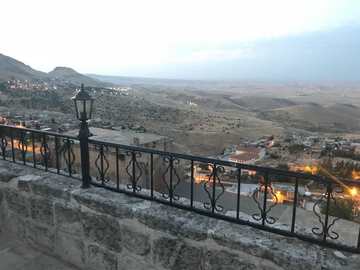 Kasr-I Abbas Hotel Mardin Exterior photo