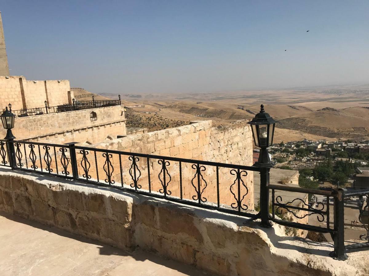 Kasr-I Abbas Hotel Mardin Exterior photo